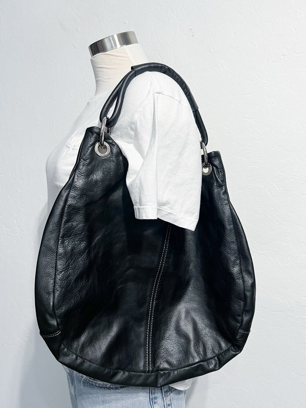 Alberta di Canio Hobo Purse Bag Genuine Leather Black Stitching Y2K Silver